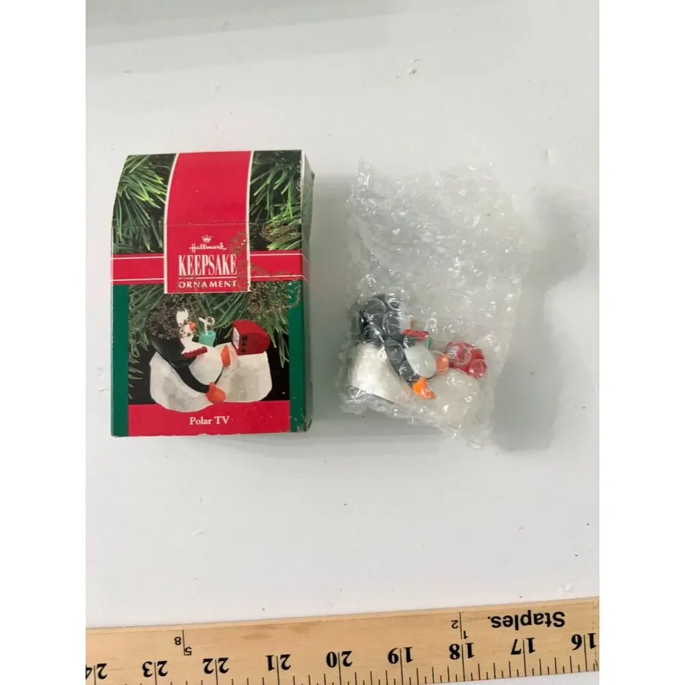 vtg. Hallmark Keepsake ornament  Polar TV